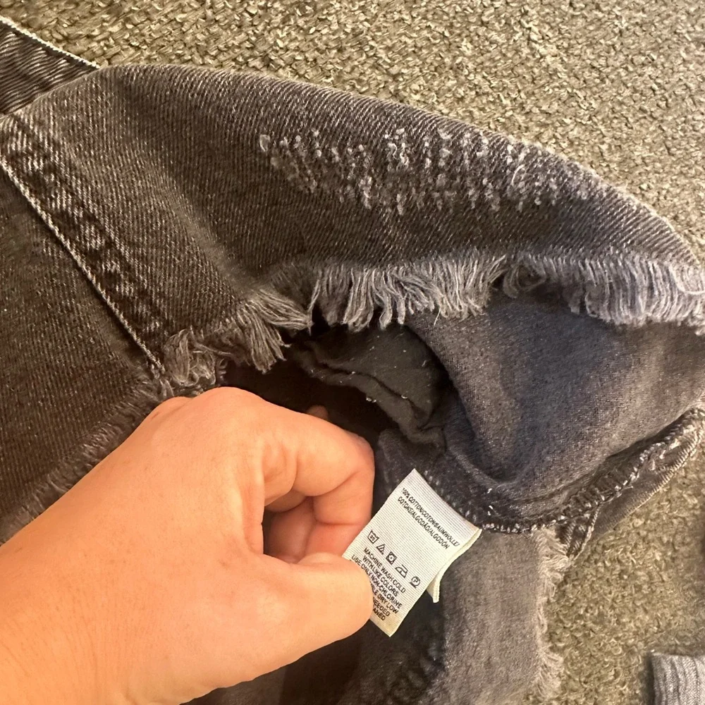 Free People Dark Gray Distressed Raw Hem Cotton Zipper Fly Mini Skirt Size 6